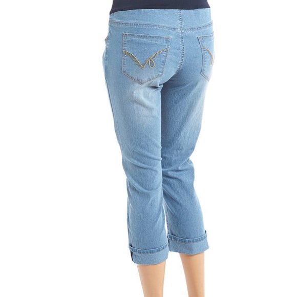 🎀 2X’s Host Pick 🎀 Over Belly Capri Jeans Maternity - Picture 2 of 3